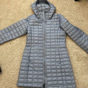 Long grey North Face coat size small